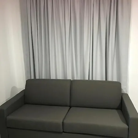 Deosebit Apartment *